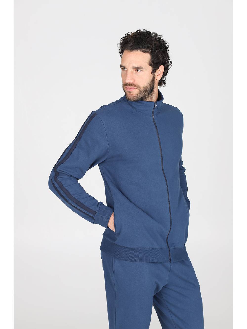 Julipet tuta in morbida felpa con zip In Linea