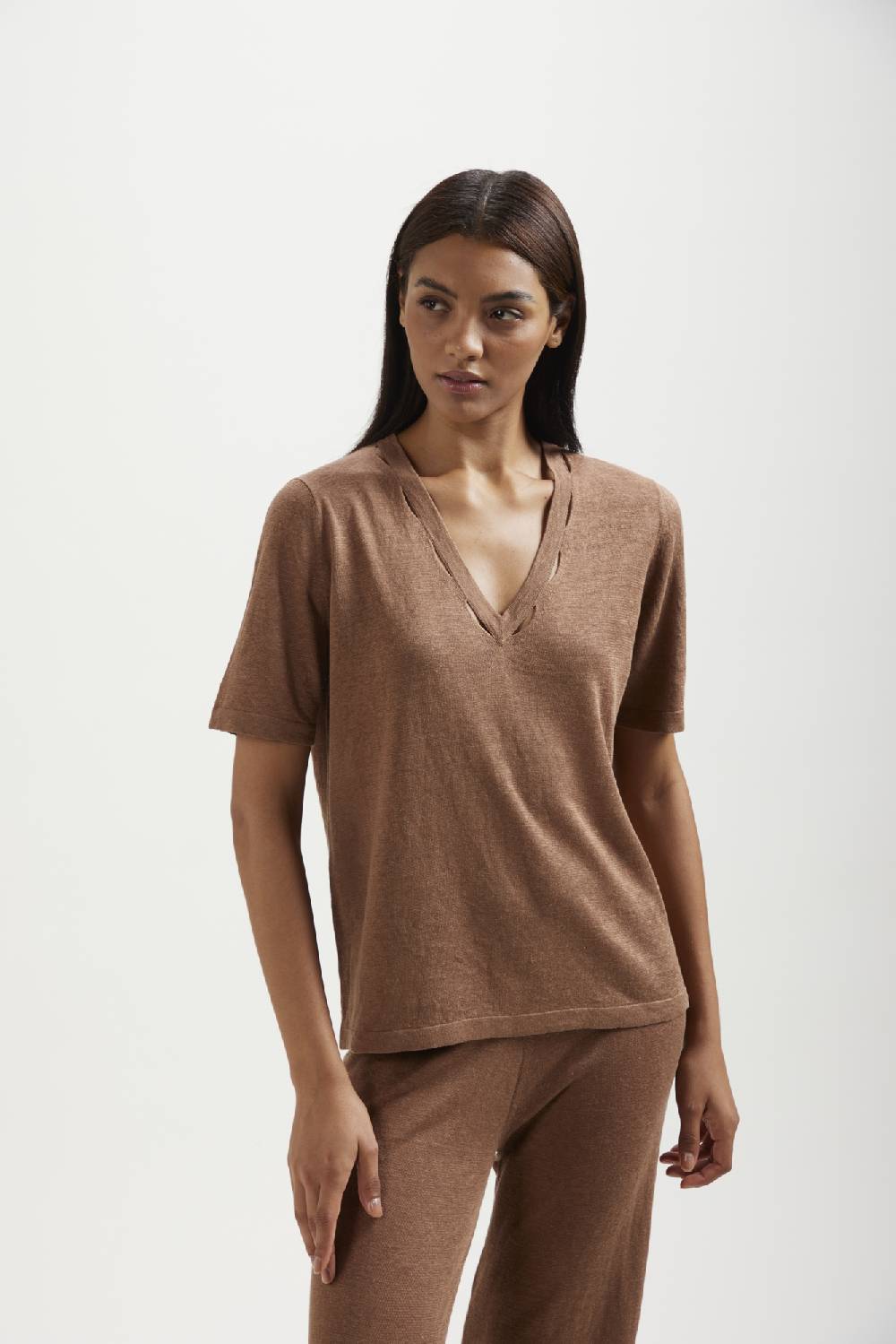 Kangra Cashmere Scollo V In Lino con Buchi Nello Scollo Sottocosto