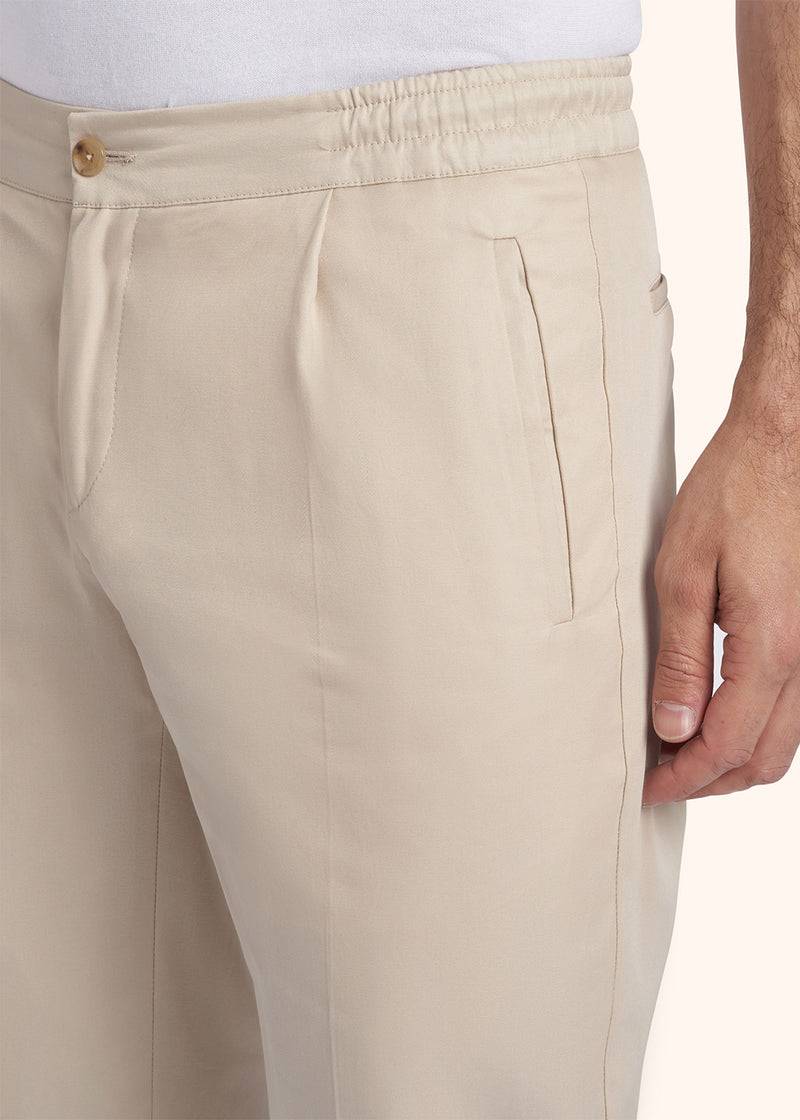 Kiton PANTALONI COTONE UPN01K06S9903 Acquista Ora