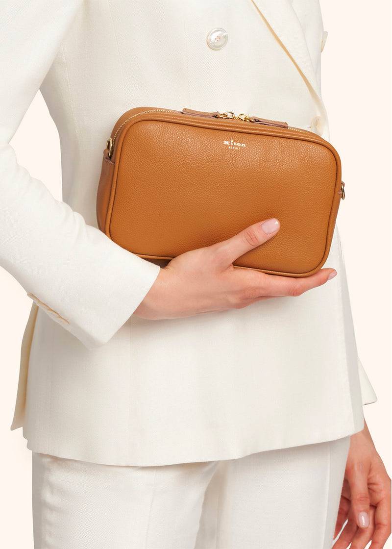 Kiton BIG - BORSA CALFSKIN DSSBIGN0096714 Qualità Garantita