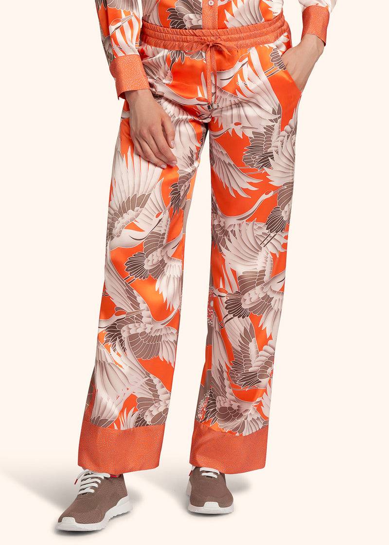 Kiton PANTALONI SETA D57116K0978C16 Presa