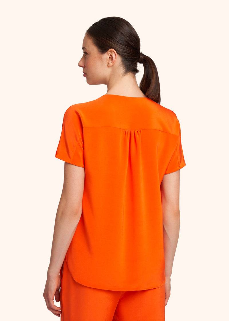 Kiton T-SHIRT SETA D47454K0977A17 Hotsell