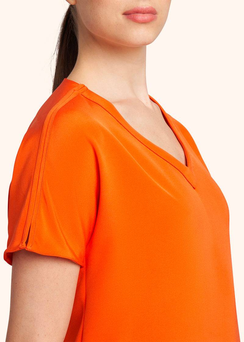 Kiton T-SHIRT SETA D47454K0977A17 Hotsell
