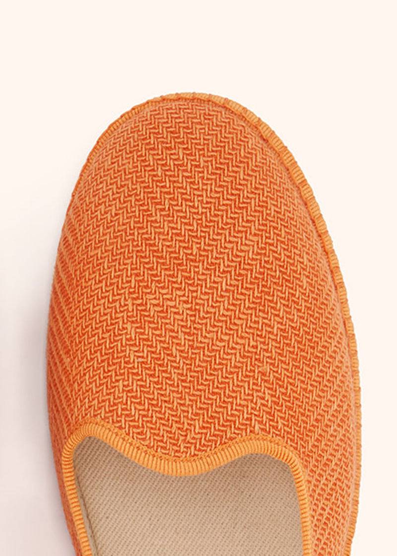 Kiton SCARPA LINO D55807K0946B03 2025