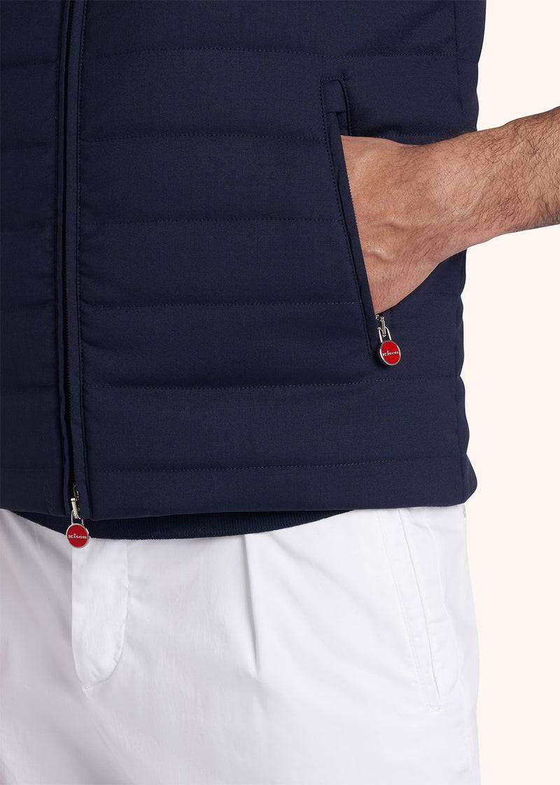 Kiton GIUBBOTTO SMANICATO LANA VERGINE UW1723K0638C05 Convenienza