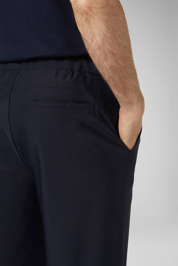 Lab. Pal Zileri Pantaloni leggeri in tessuto tecnico Offerta natalizia