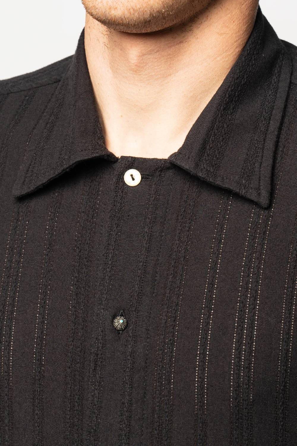 Officina 36 Camicia nera in sangallo rigato Sottocosto