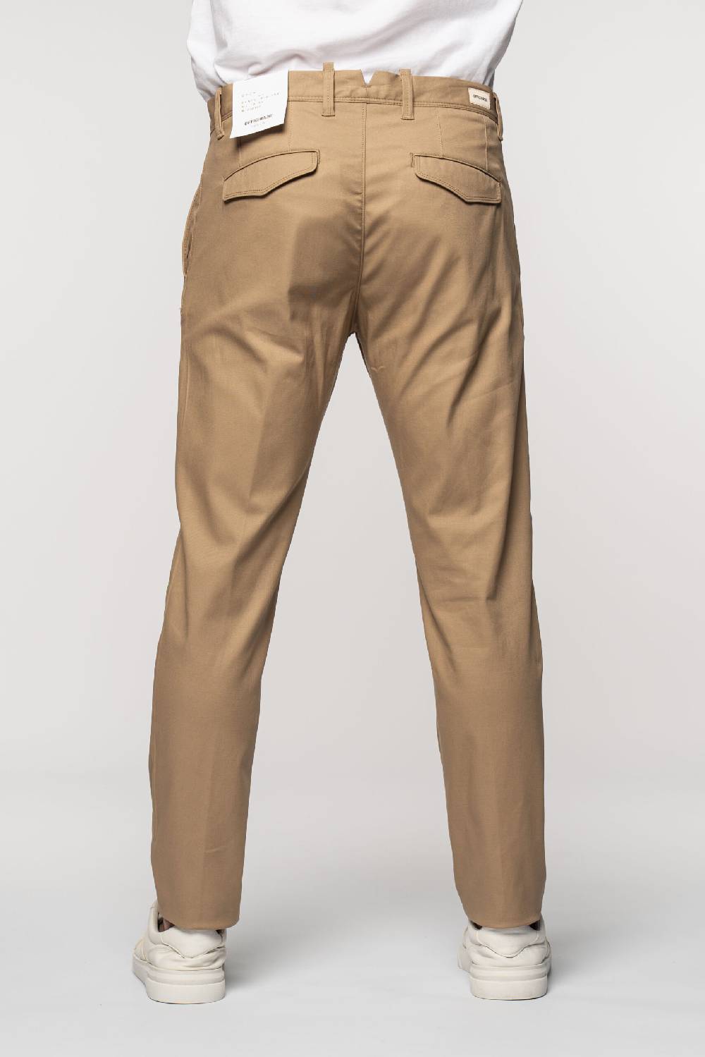 Officina 36 Pantaloni in gabardina sabbia I Più Venduti