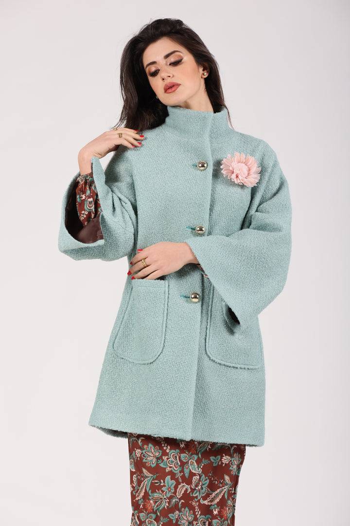 Oltre Tempo Cappotto in bouclè con tasconi e bottoni dorati Offerta
