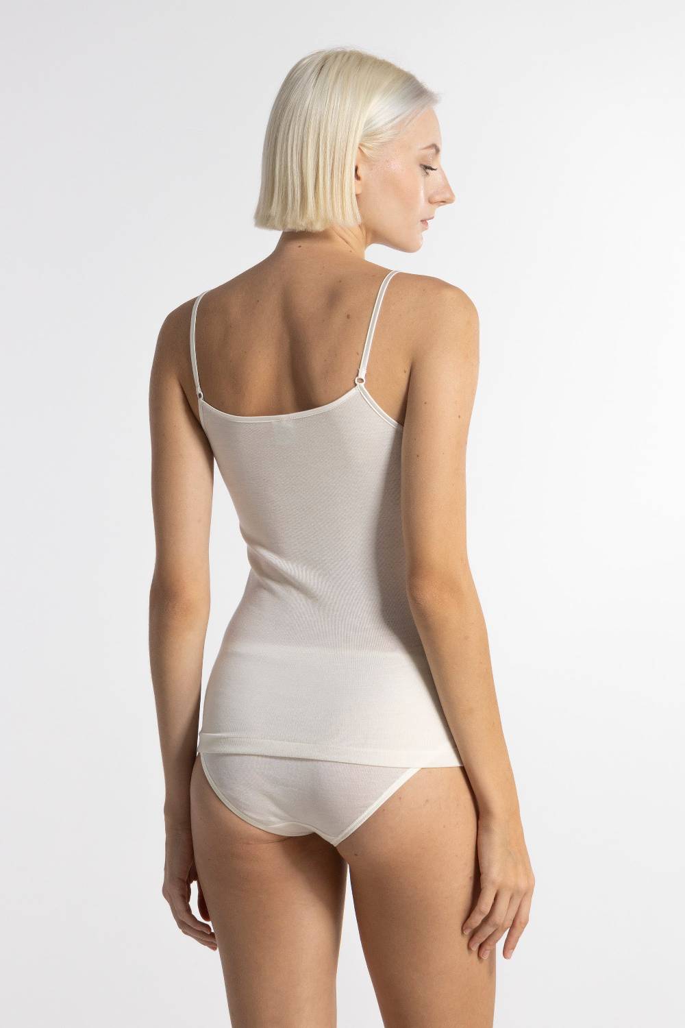 Oscalito Smanicato Donna70% Lana , 30% Seta 4260 Sconto