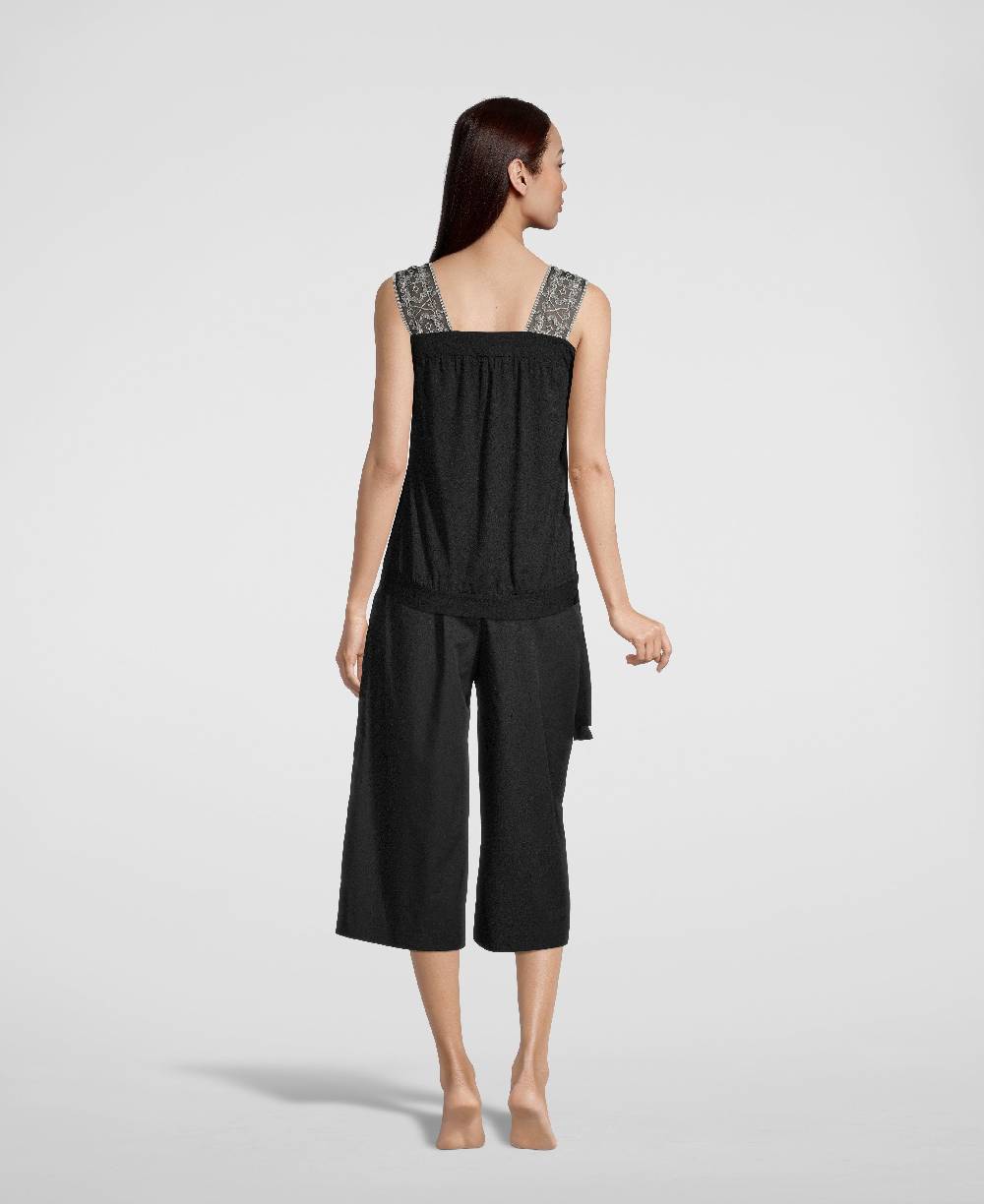 Oscalito Top Donna94% Modal, 6% Elastan 1399 Offerta