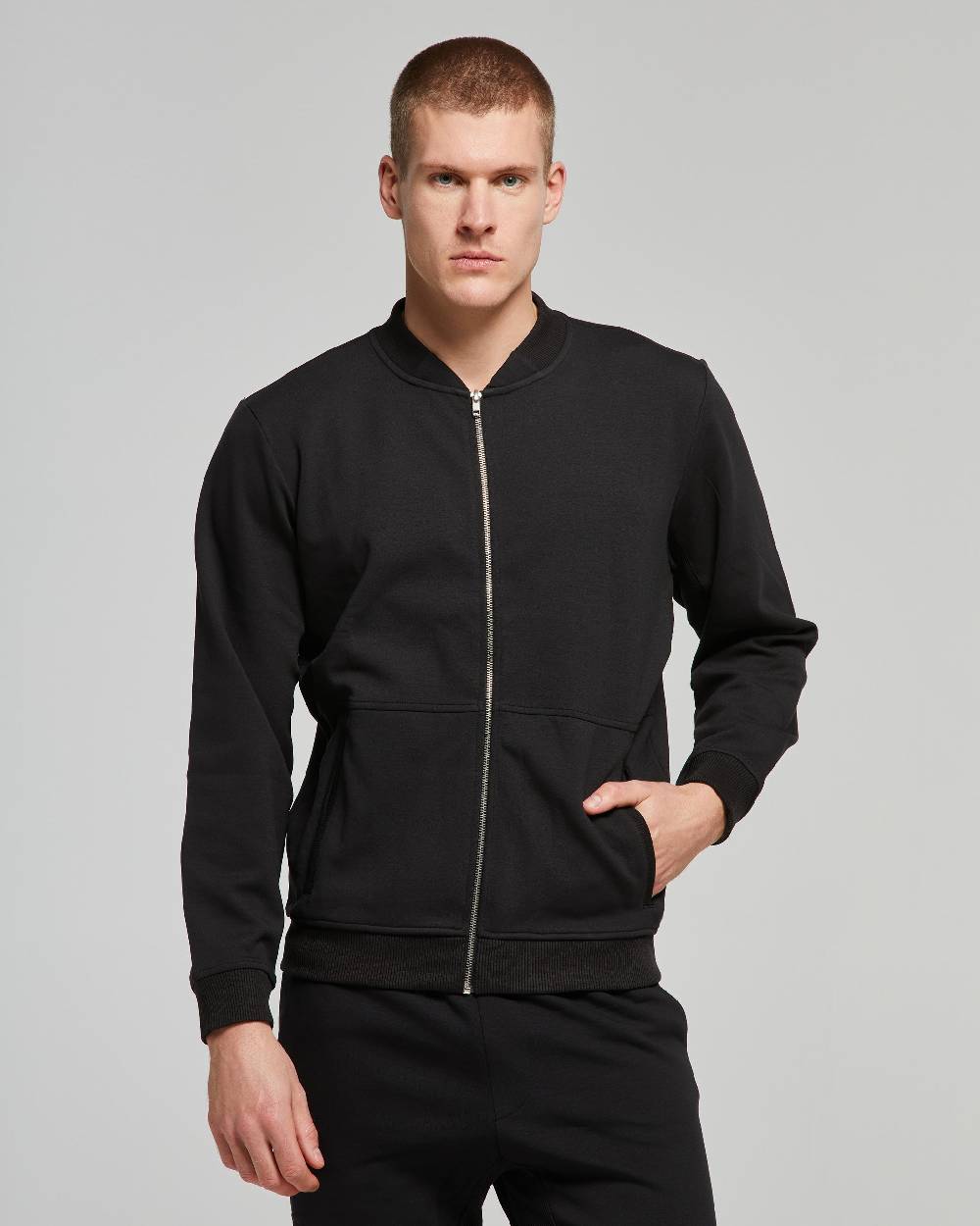 Pompea Set Completo Tuta uomo Freetime (Nero) Offerte