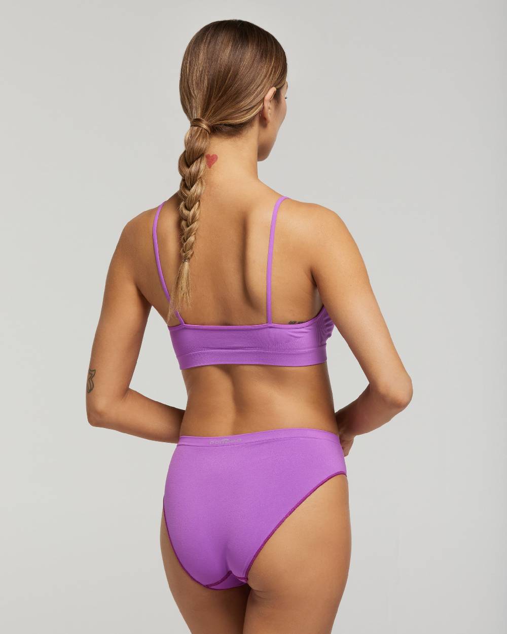 Pompea Brassiere seamless spalla stretta tinta unita Prezzo Ridotto