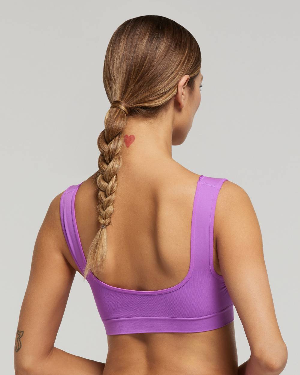 Pompea Brassiere spalla larga seamless con dettaglio femminile Economico