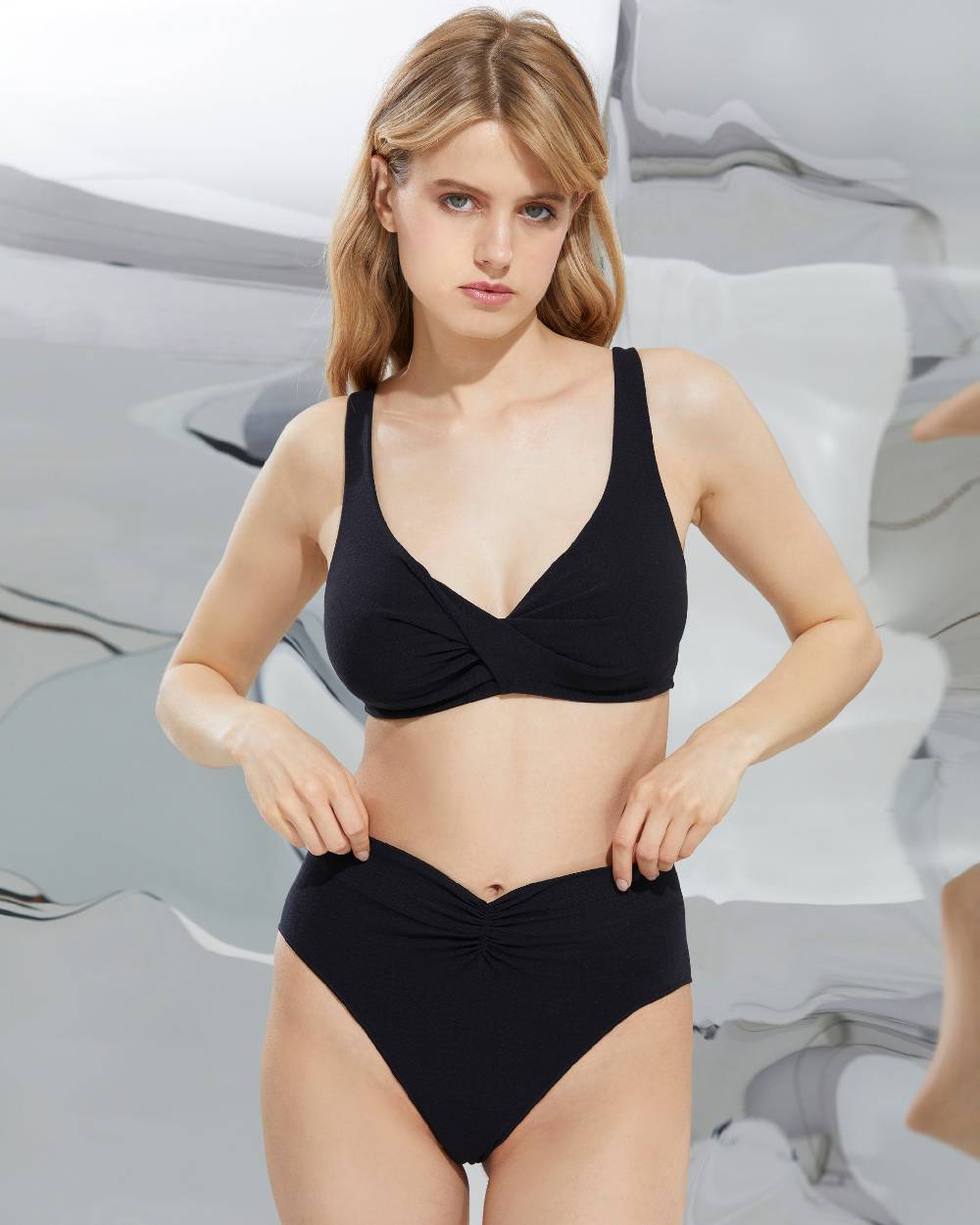 Pompea BRASSIERE TORCHON Saldi