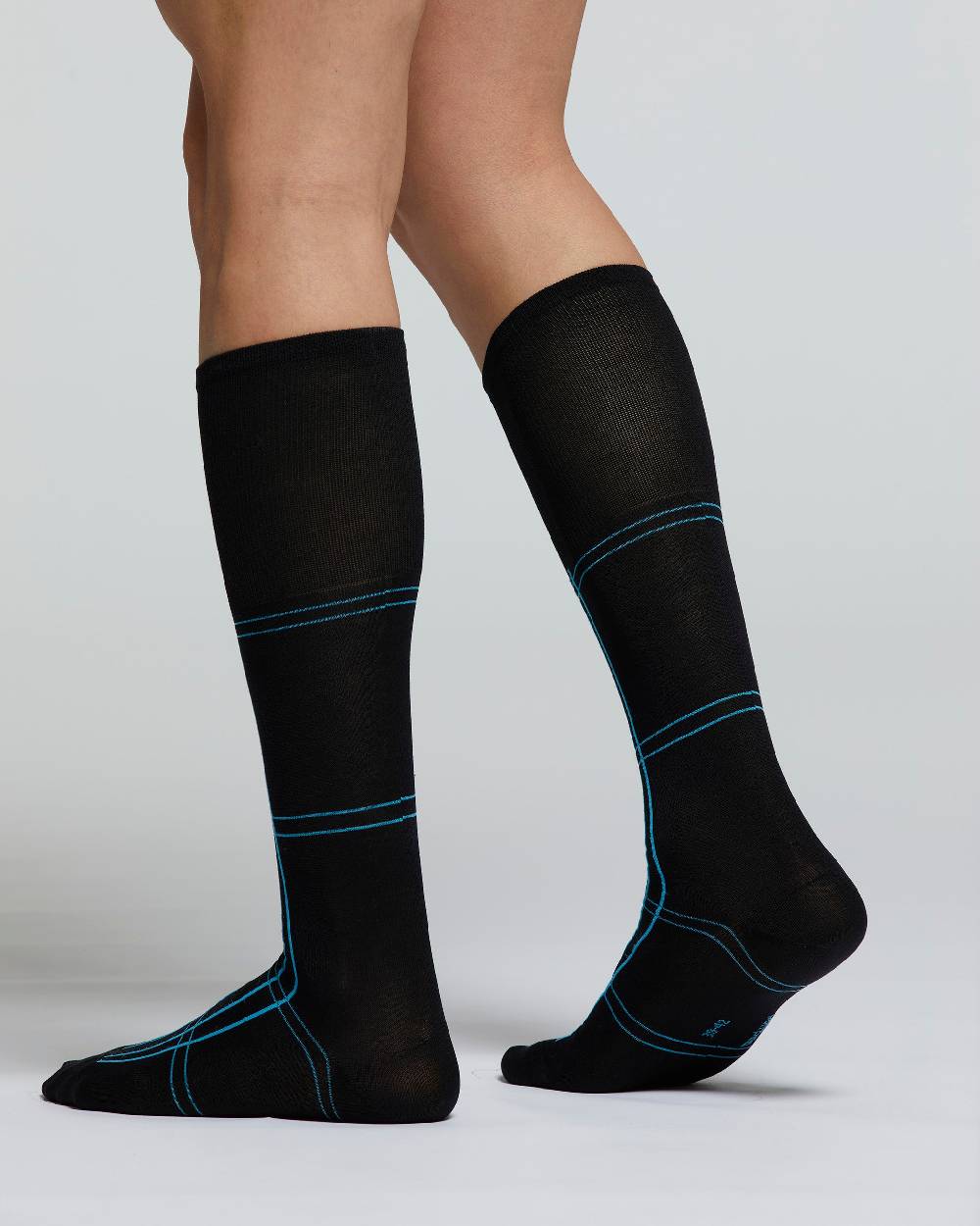 Pompea CALZA LUNGA COTONE AMARANTO MOTIVO A RIGHE Outlet