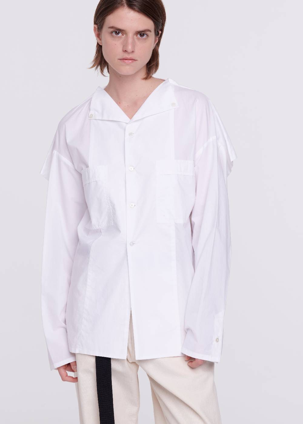 Plan C CAMICIA BIANCA CON STRUTTURA QUADRATA Offerta