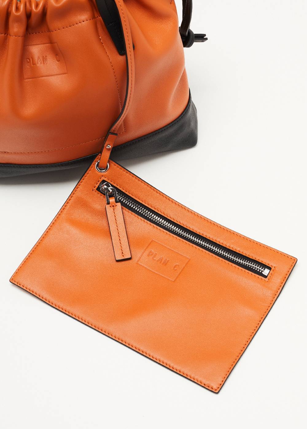 Plan C BORSA PICCOLA IN PELLE CON COULISSE Saldi Di Fabbrica