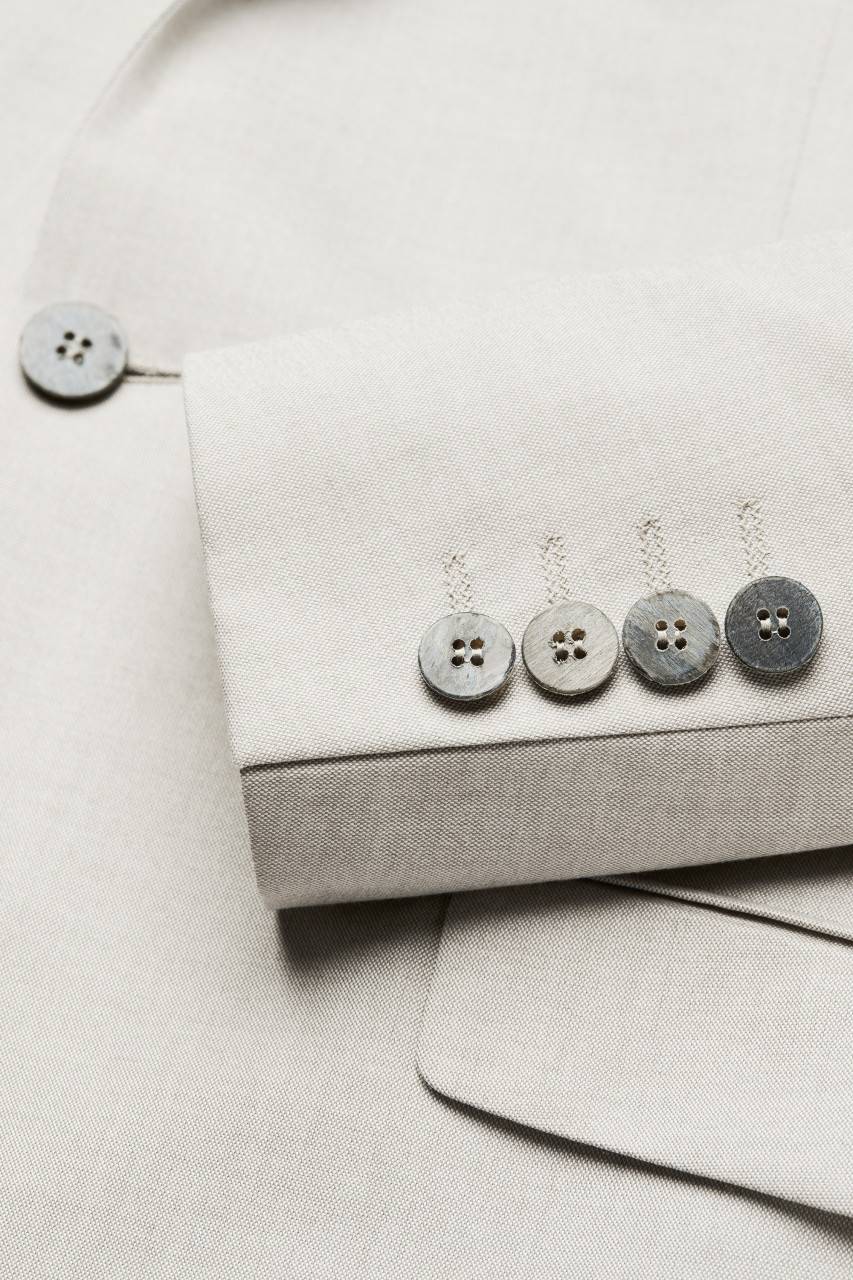 Digel Abito elegante beige digel slim fit con gilet e papillon In Linea