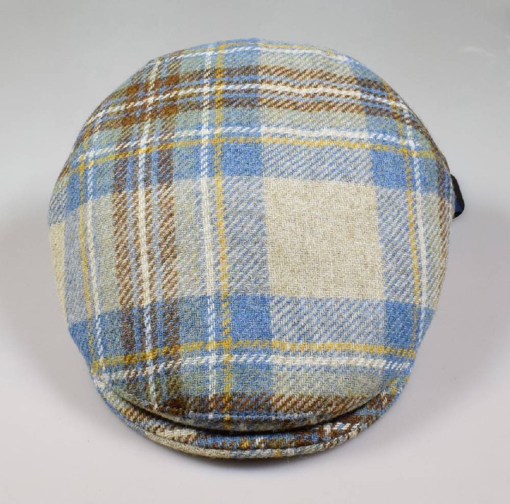 Panizza Berretto panizza peaked british in lana tartan beige Offerte