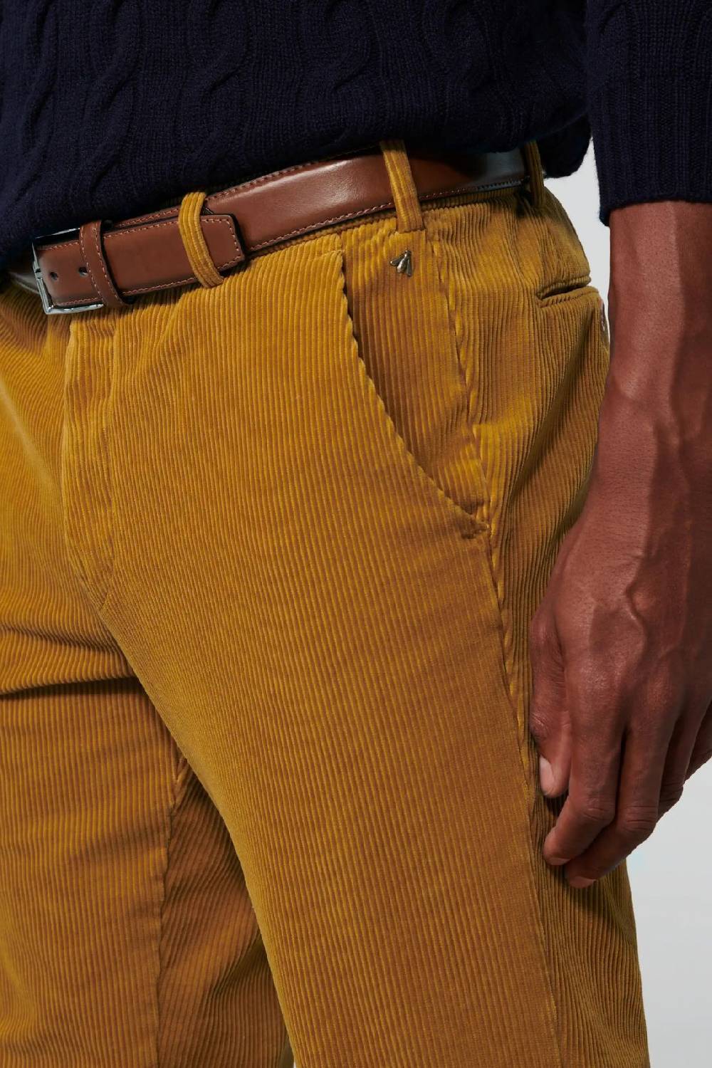 Meyer Pantalone color ambra meyer in velluto a coste luxury modern fit In Vendita