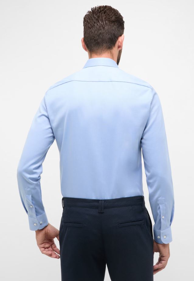Eterna Camicia azzurra eterna slim fit collo francese cotone cover Sottocosto