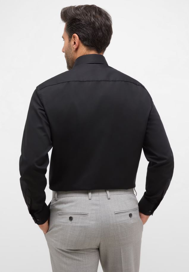 Eterna Camicia nera eterna comfort fit in popeline no stiro Offerte