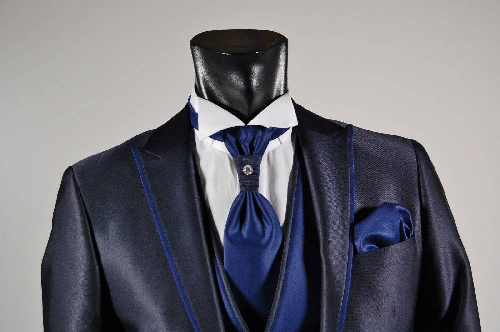 Musani Milano Cerimonia Abito da sposo slim fit musani cerimonia in colore blu e nero Negozi Online
