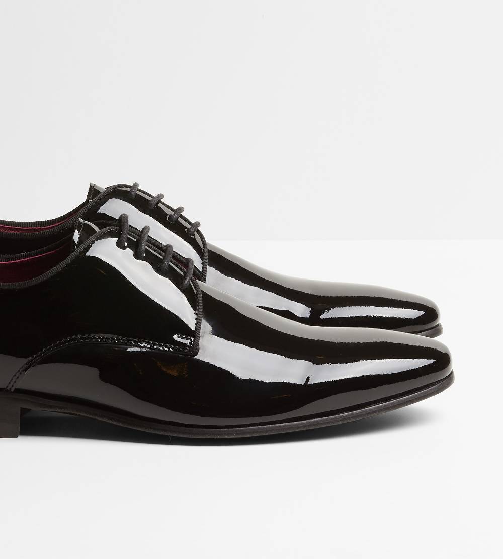 Digel Stringata elegante nera digel in vera pelle verniciata Black Friday Prezzi