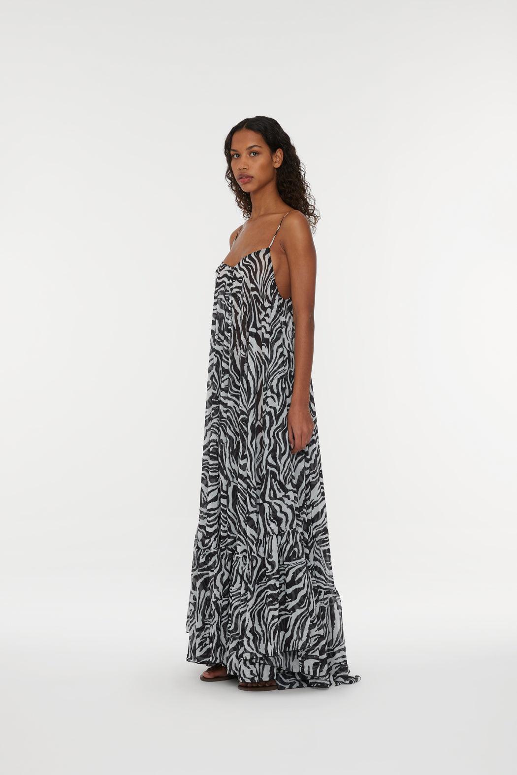 Reina Olga Light Flowy Maxi Dress Economico