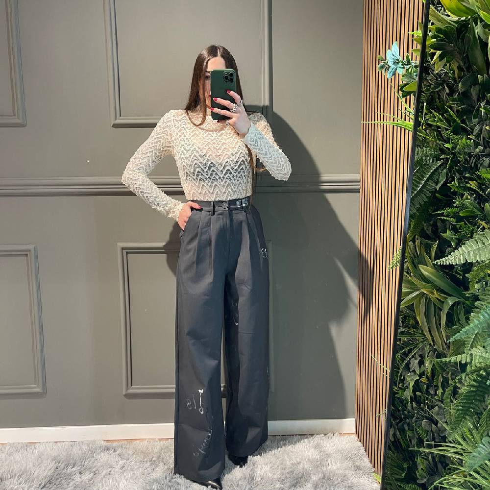 Lovely Sisters Pantalone painting Nuovo