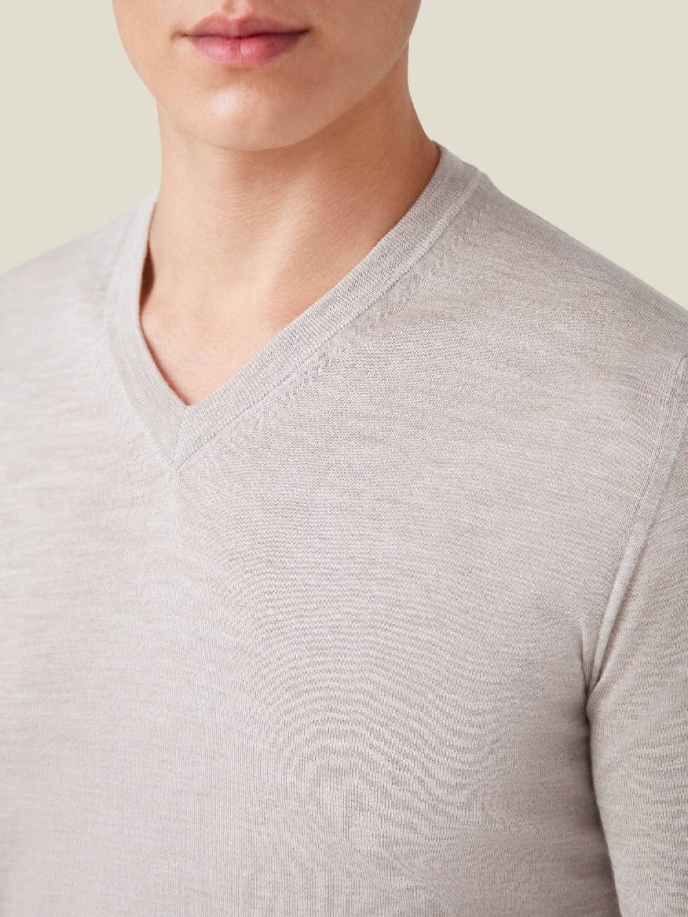 Luca Faloni Scollo a VSeta-Cashmere Saldi Di Fabbrica