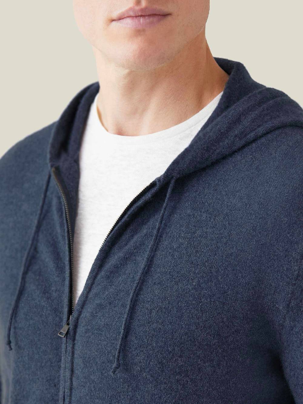 Luca Faloni Felpa con cappuccio e zipcashmere a 2 fili Offerte