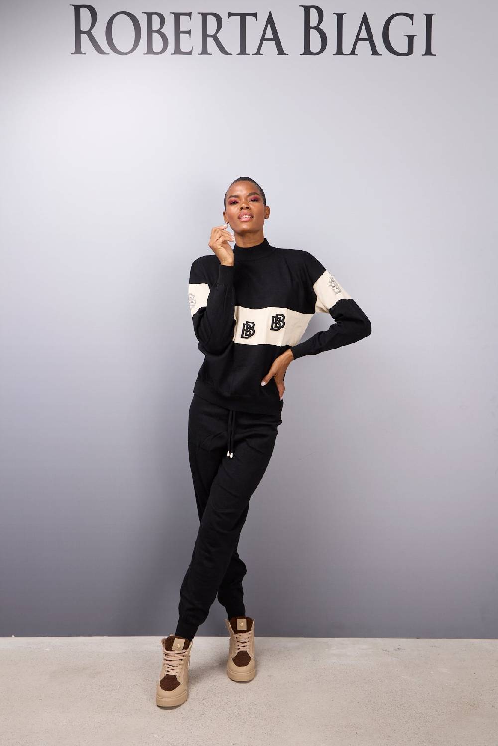 Roberta Biagi COM0594 Saldi Di Fabbrica