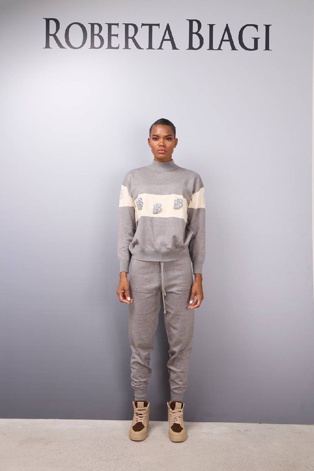 Roberta Biagi COM0594 Saldi Di Fabbrica
