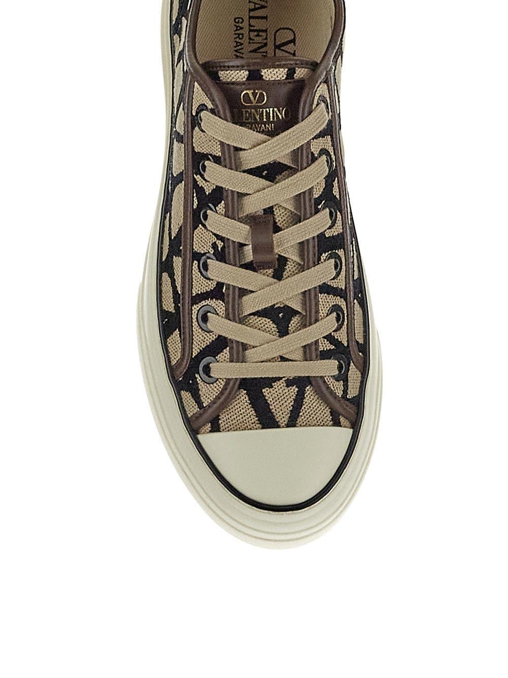 Oluxury Valentino Garavani Logo Sneaker Vendita