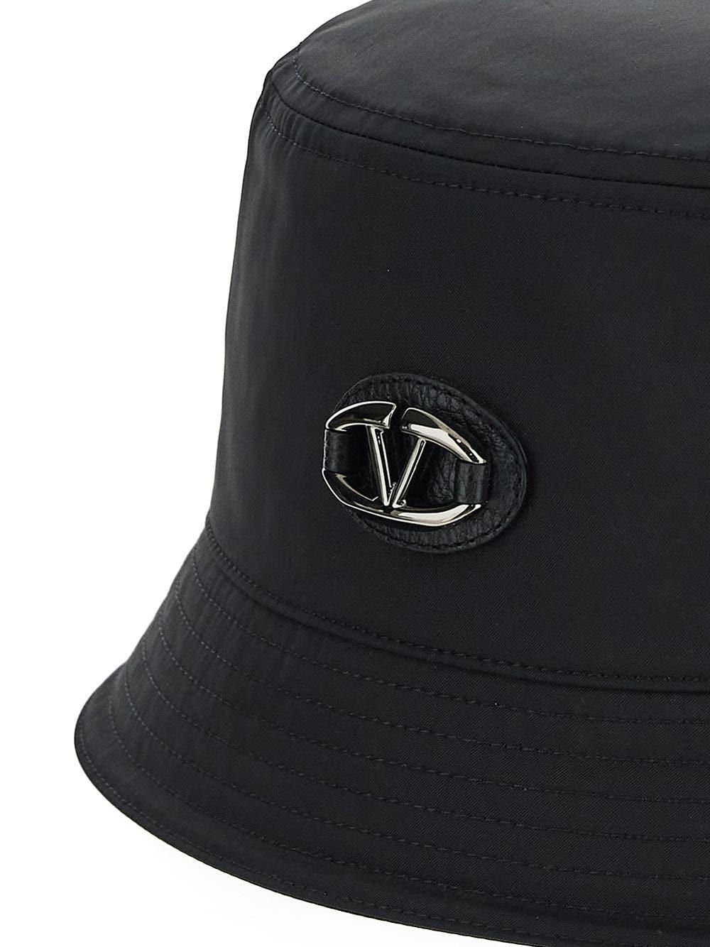 Oluxury Valentino Garavani Bucket Hat Moda