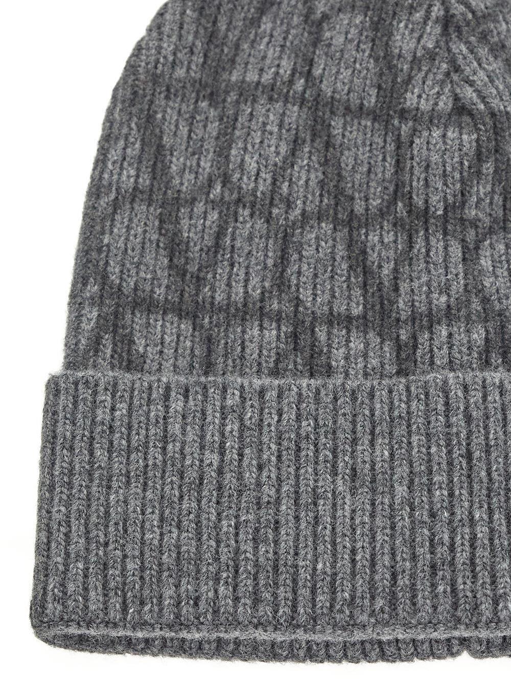 Oluxury Valentino Garavani Logo Beanie 2025