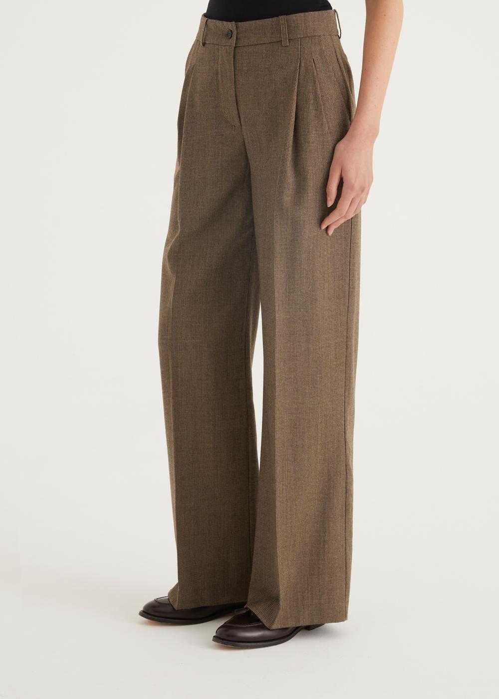 Rosso35 Pantalone ampio con pinces Presa