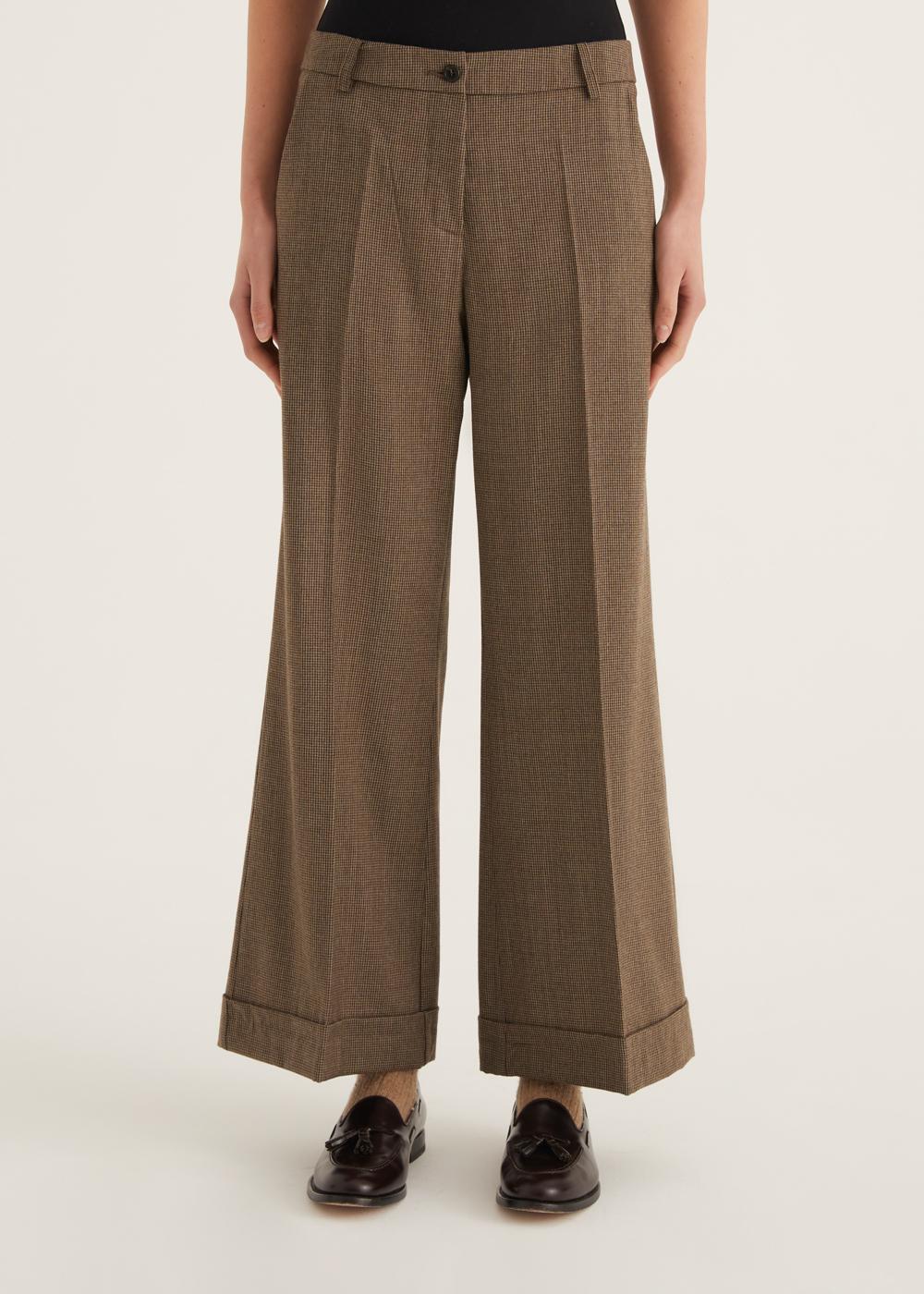 Rosso35 Pantalone svasato con risvolto 2025