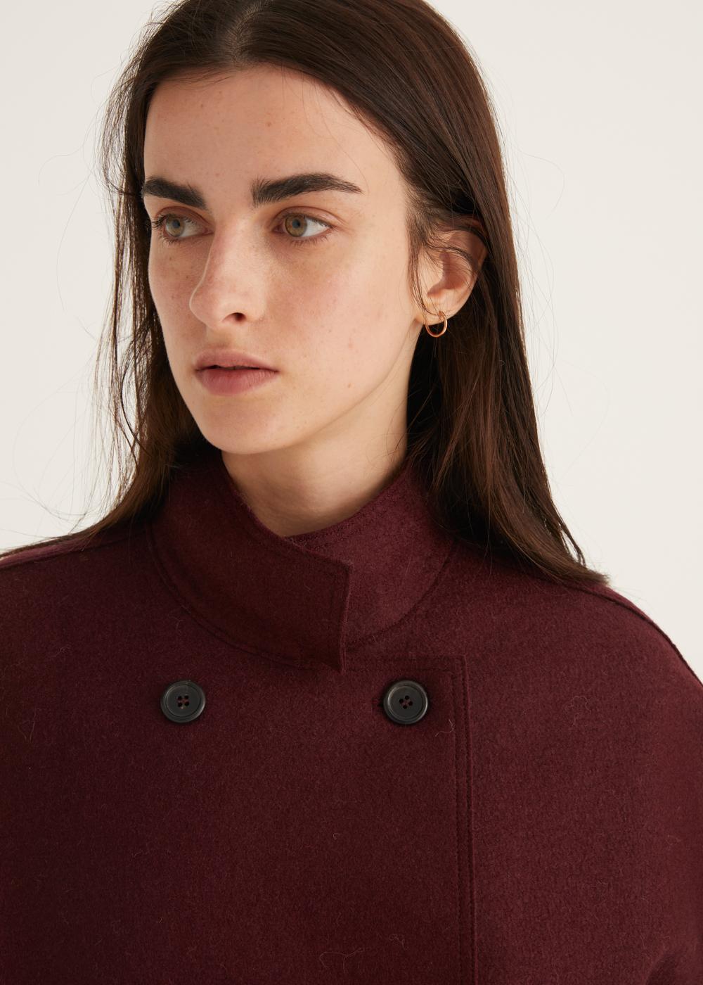Rosso35 Cappotto doppiopetto senza maniche taglio vivo Italia