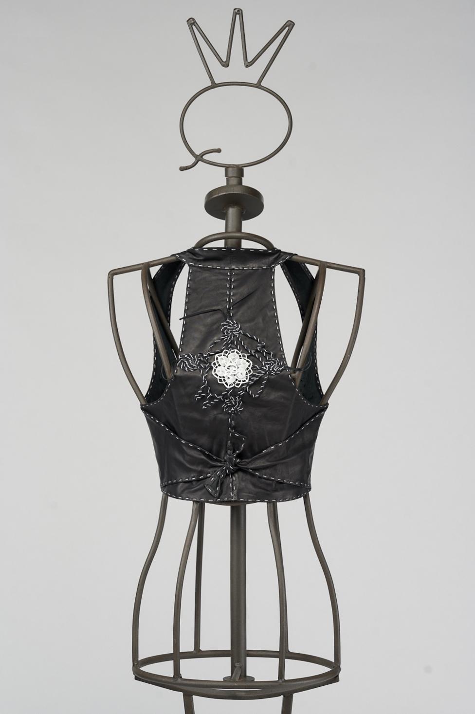 Save The Queen Gilet in vera pelle nera In Vendita