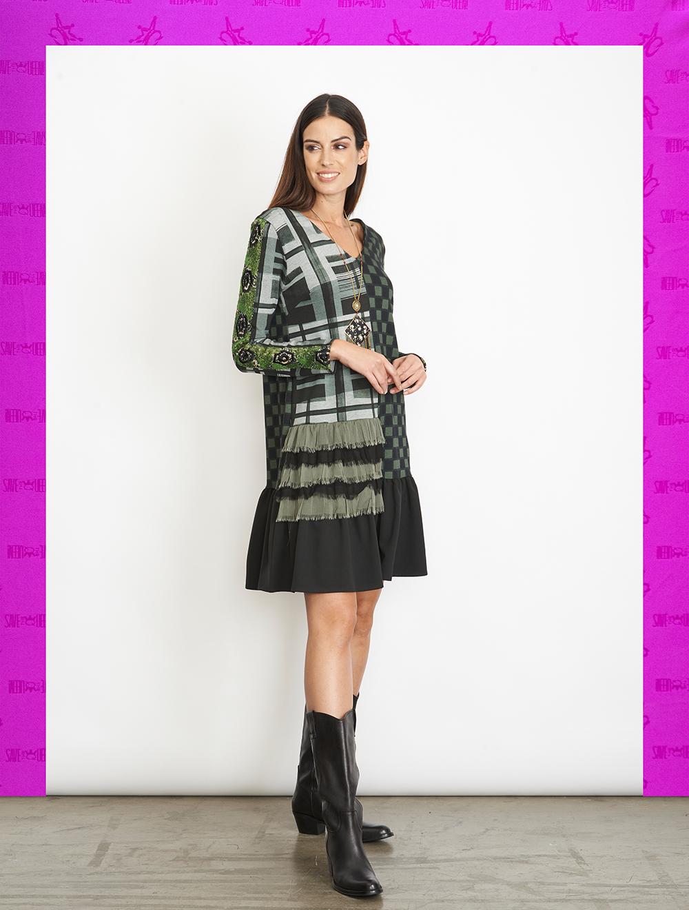 Save The Queen Vestito corto con stampa a quadri rouches e ricami Promozione