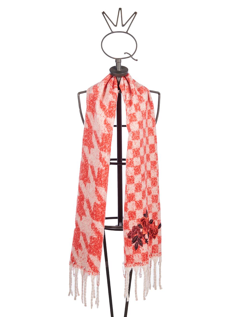 Save The Queen sciarpa in tessuto di maglia effetto mohair In Vendita