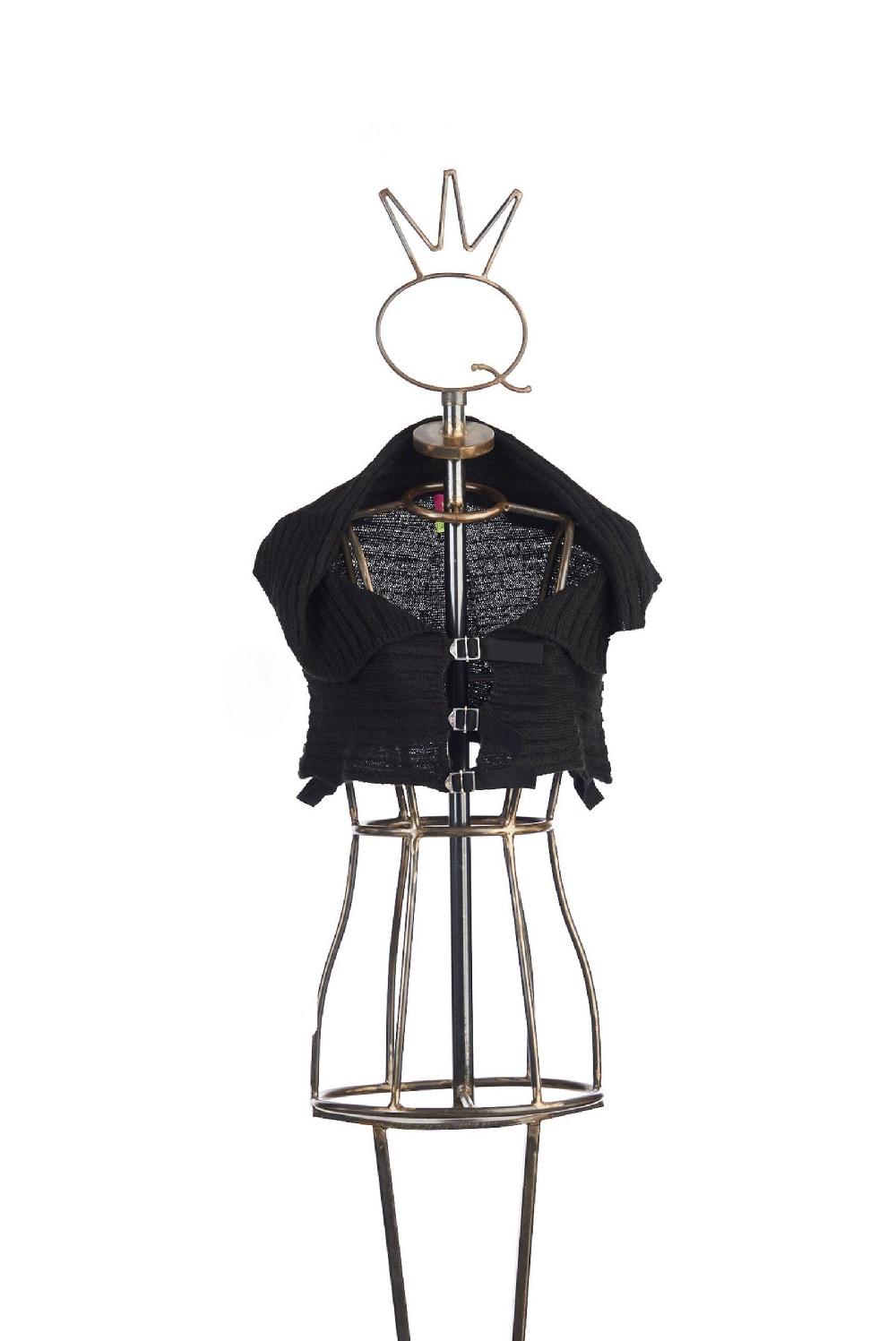 Save The Queen Top in viscosa grigia con leggins e coprispalle Sconto