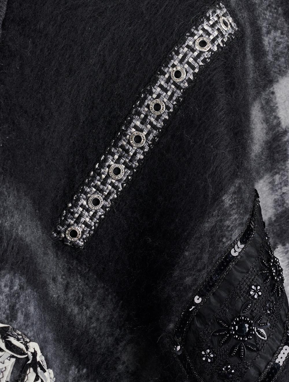 Save The Queen Poncho in jacquard nero e grigio Negozi Online