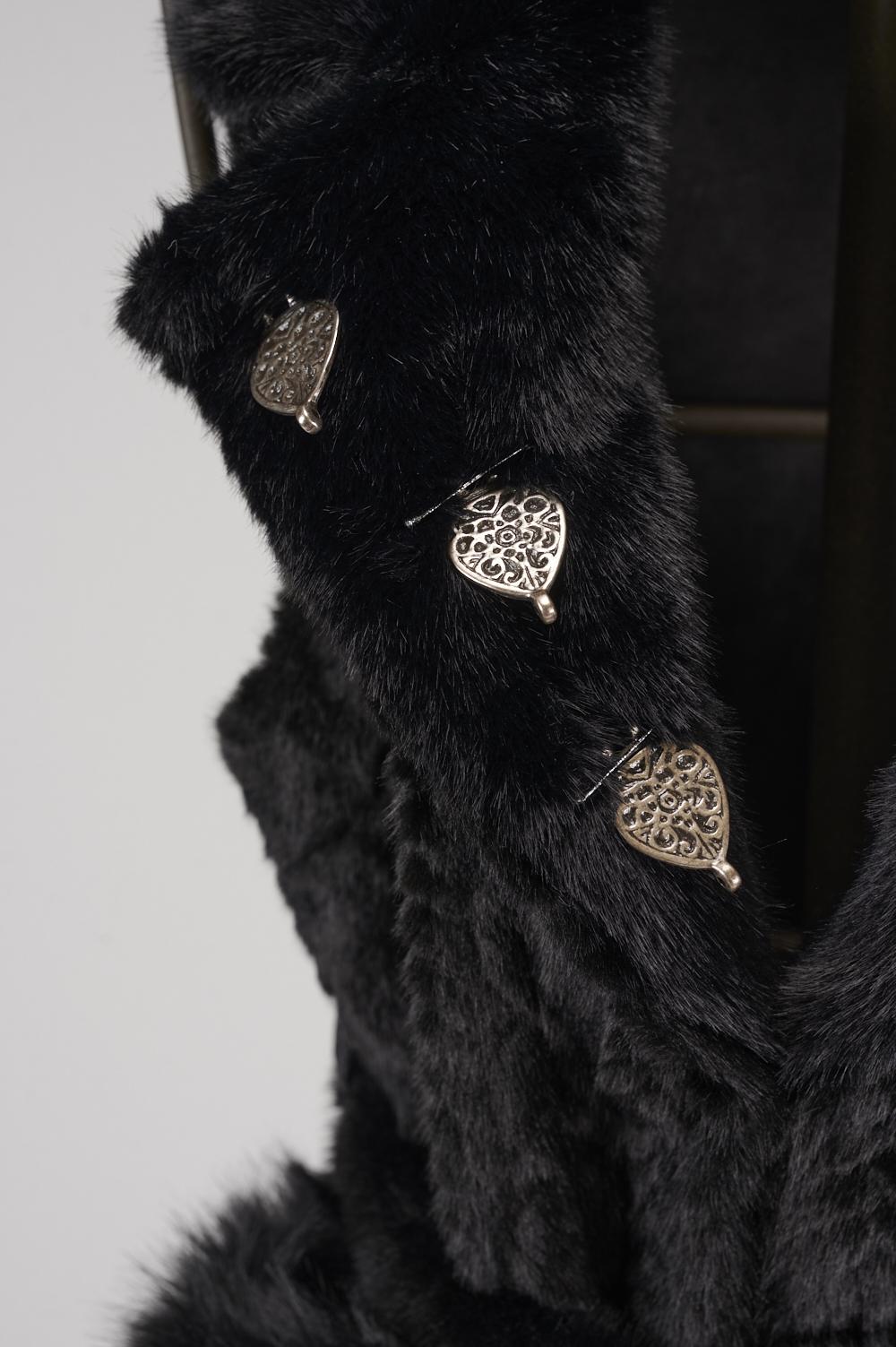 Save The Queen Ecopelliccia senza maniche Offerta