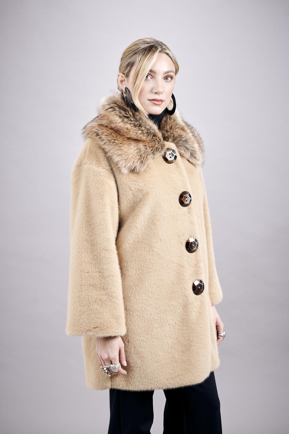 Save The Queen Cappottino in ecopelliccia beige Economico