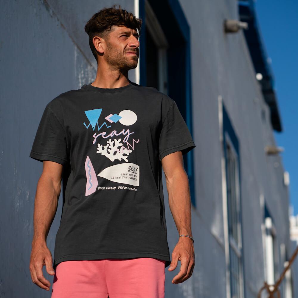 Seay / T-Shirt Nera Ikaika Nuova