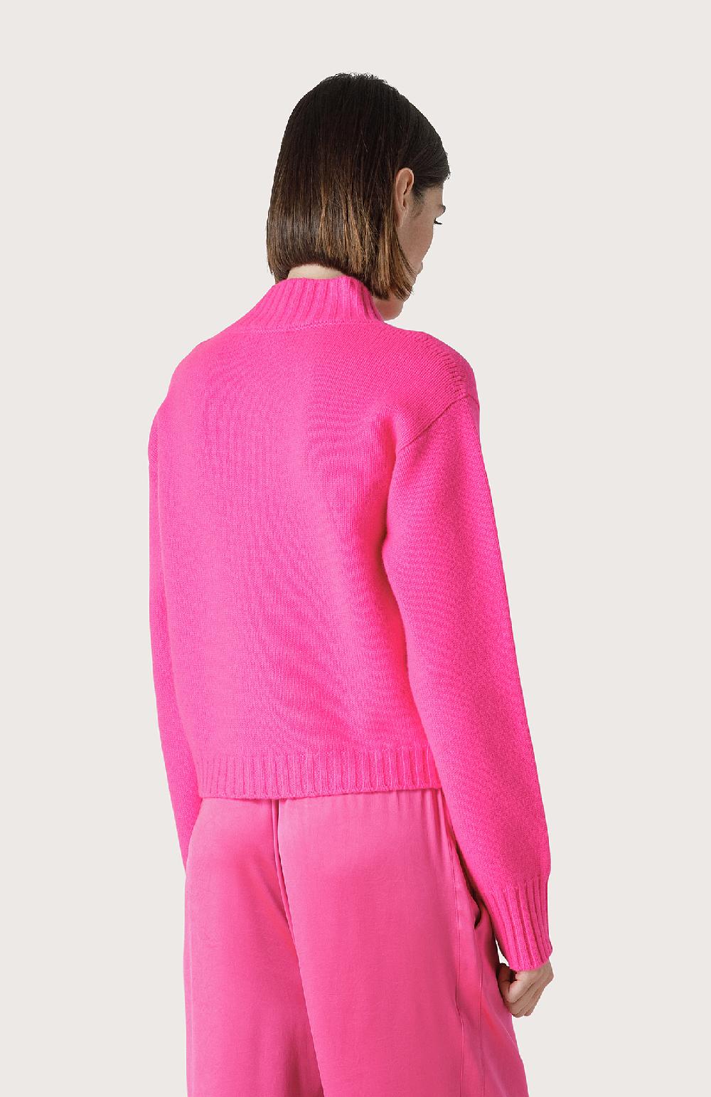 Seventy Maglione con miniscollo a V - Col. Rosa Offerta speciale della fabbrica